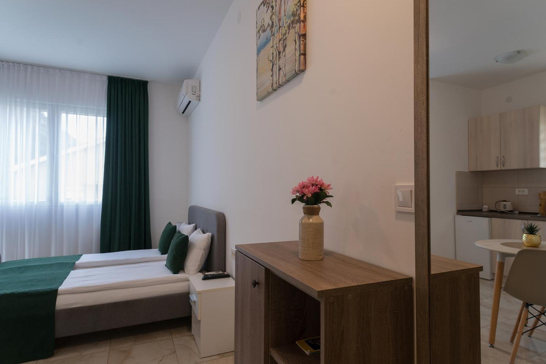 Apartments Sunrise Herceg Novi Exterior foto